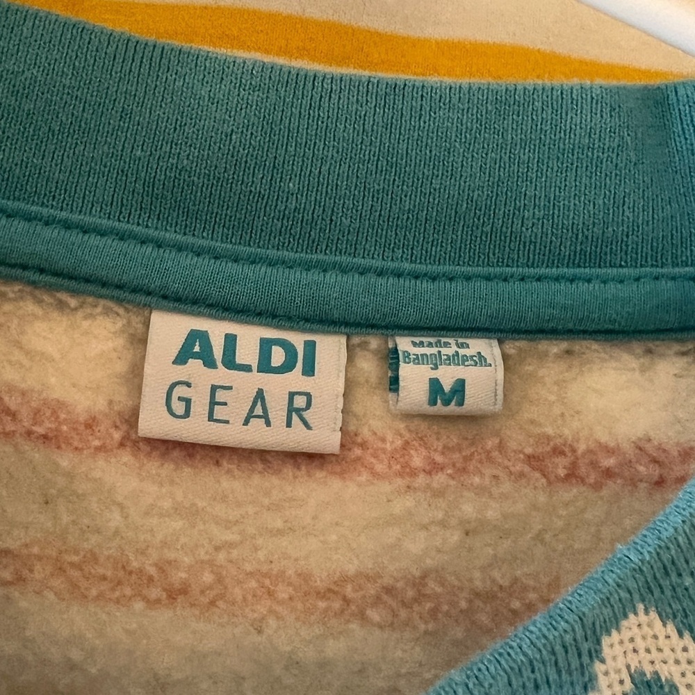 FINAL PRICE Aldi Stores Striped Crewneck Sweatshirt - Picture 6 of 7